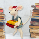 Little Mouse The Librarian Felt Craft Mini Kit