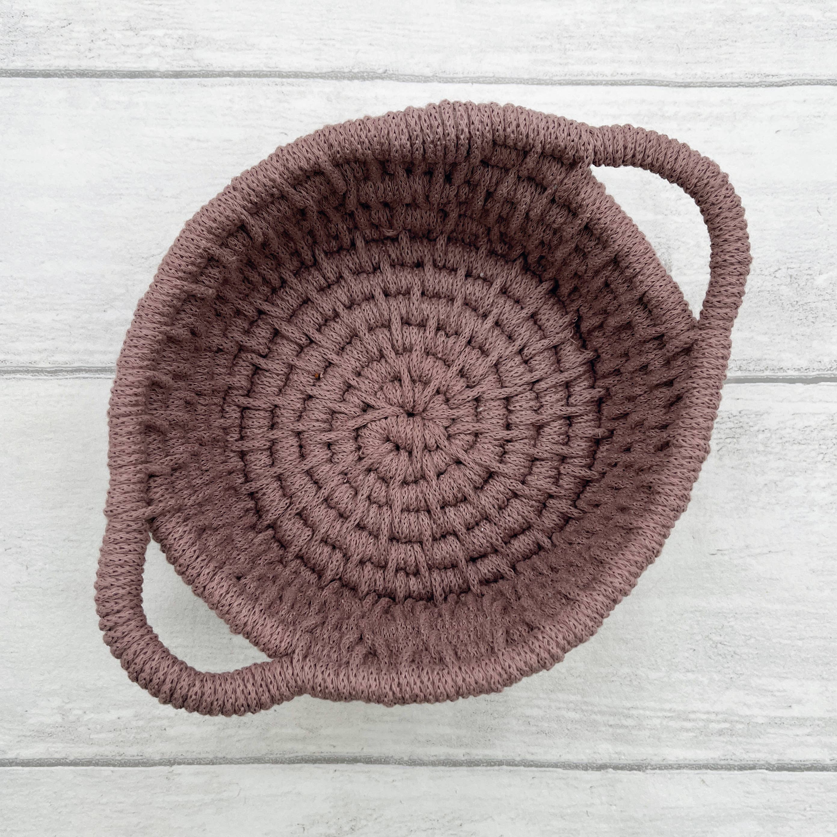 Macrame Kit, Baskets - Mauve - Learn to make a set of three