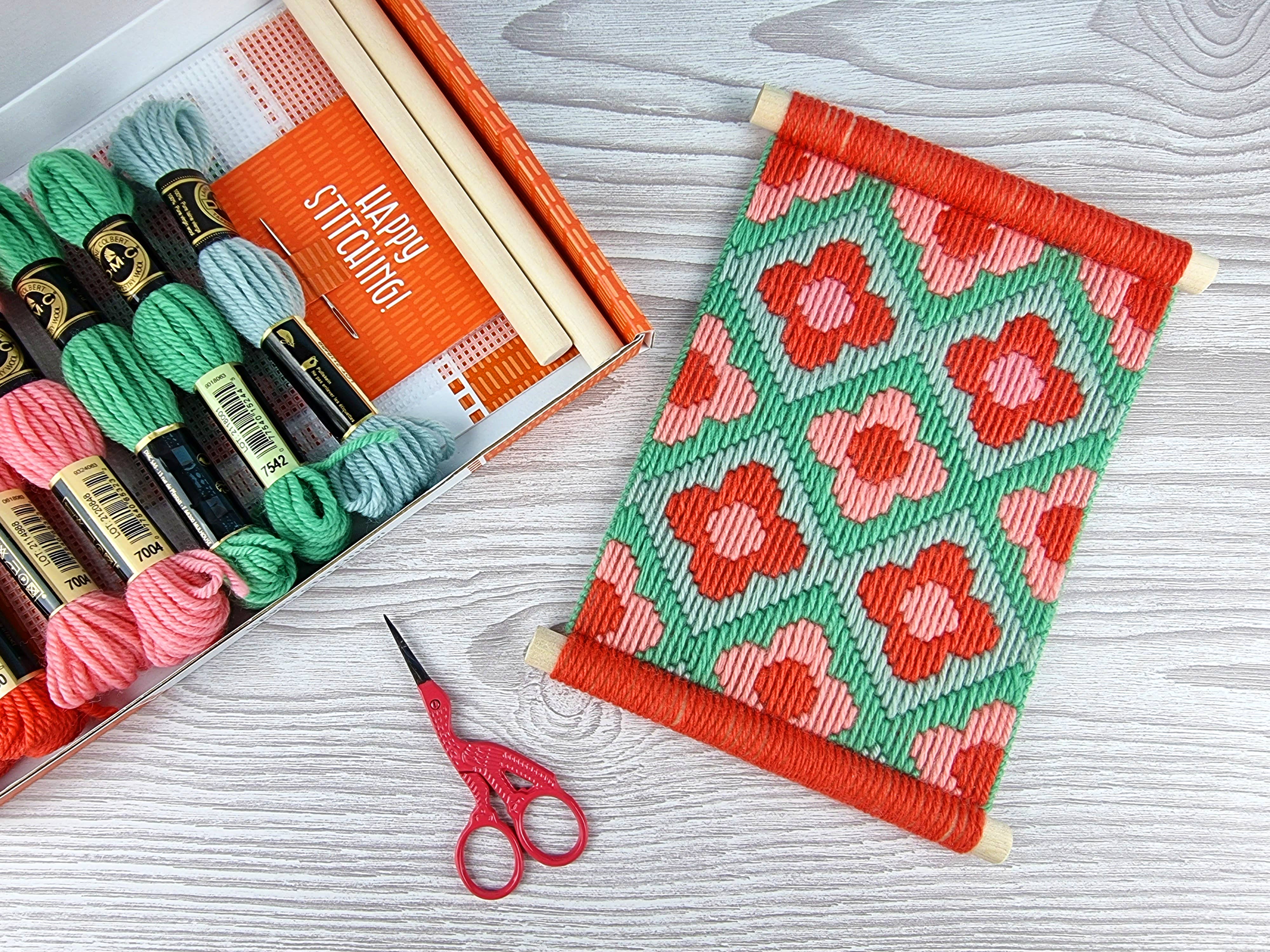 Bargello Kits - Ditsy Daisies Wall Hanging Craft Kit